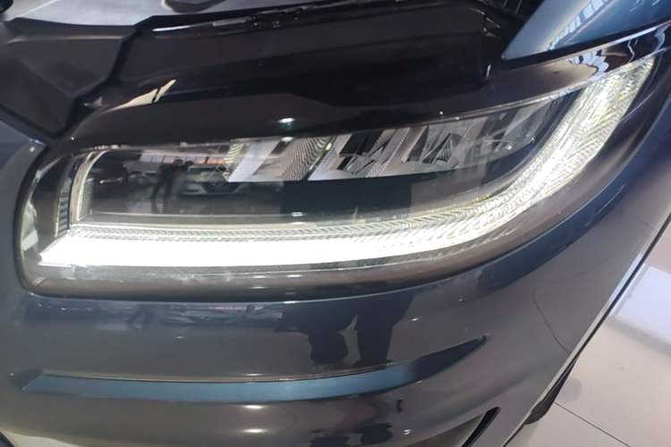 Used Lincoln Nautilus 2019 2.0T Four-Wheel Drive Zunya Edition China VI Standard Left Front Headlight