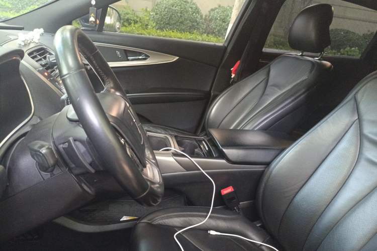 Used Lincoln Nautilus 2019 2.0T Two-Wheel Drive Luxury Edition China VI Standard Left Front Seat