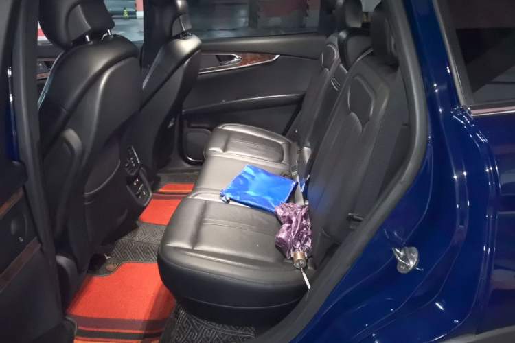 Used Lincoln Nautilus 2019 2.7T Four-Wheel Drive Prestige Edition China VI Standard Left Rear Seat