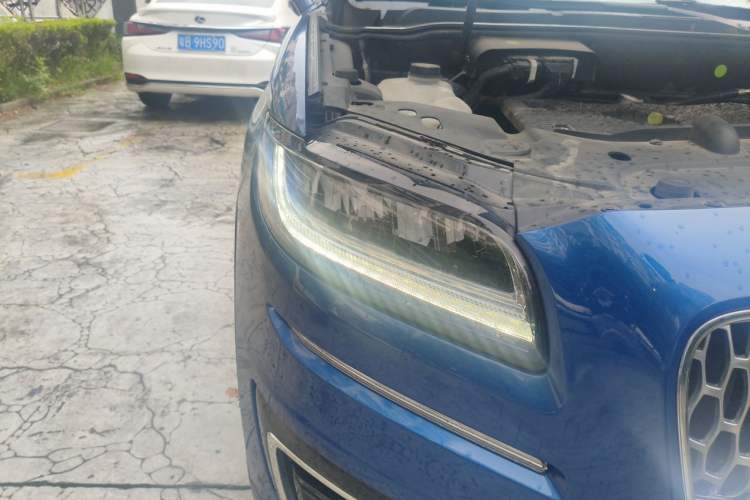 Used Lincoln Nautilus 2019 2.0T Two-Wheel Drive Zunyue Version China VI Standard Right Front Headlight
