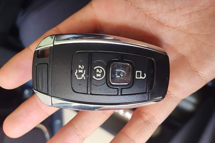 Used Lincoln Nautilus 2019 2.0T Four-Wheel Drive Zunya Edition China VI Standard Vehicle Key