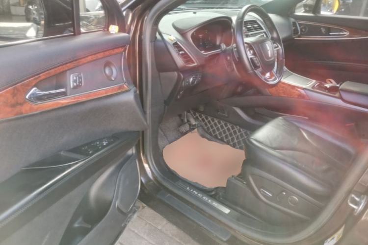 Used Lincoln Nautilus 2019 2.0T Four-Wheel Drive Zunya Edition China VI Standard Driver Seat