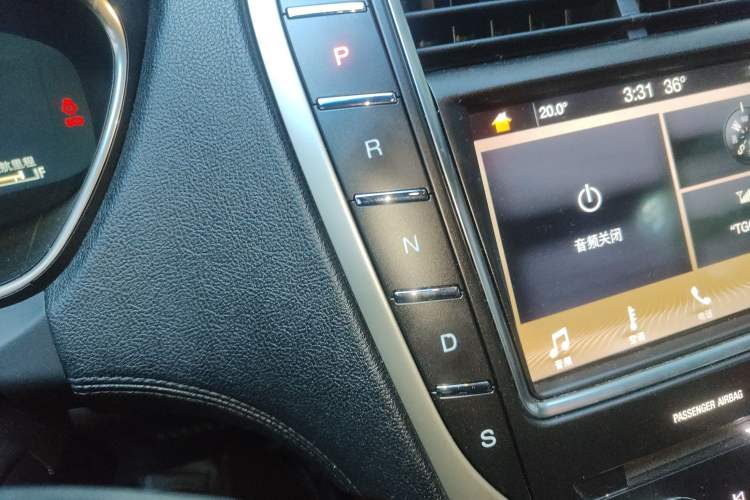Used Lincoln Nautilus 2019 2.0T Four-Wheel Drive Zunya Edition China VI Standard Gear Lever