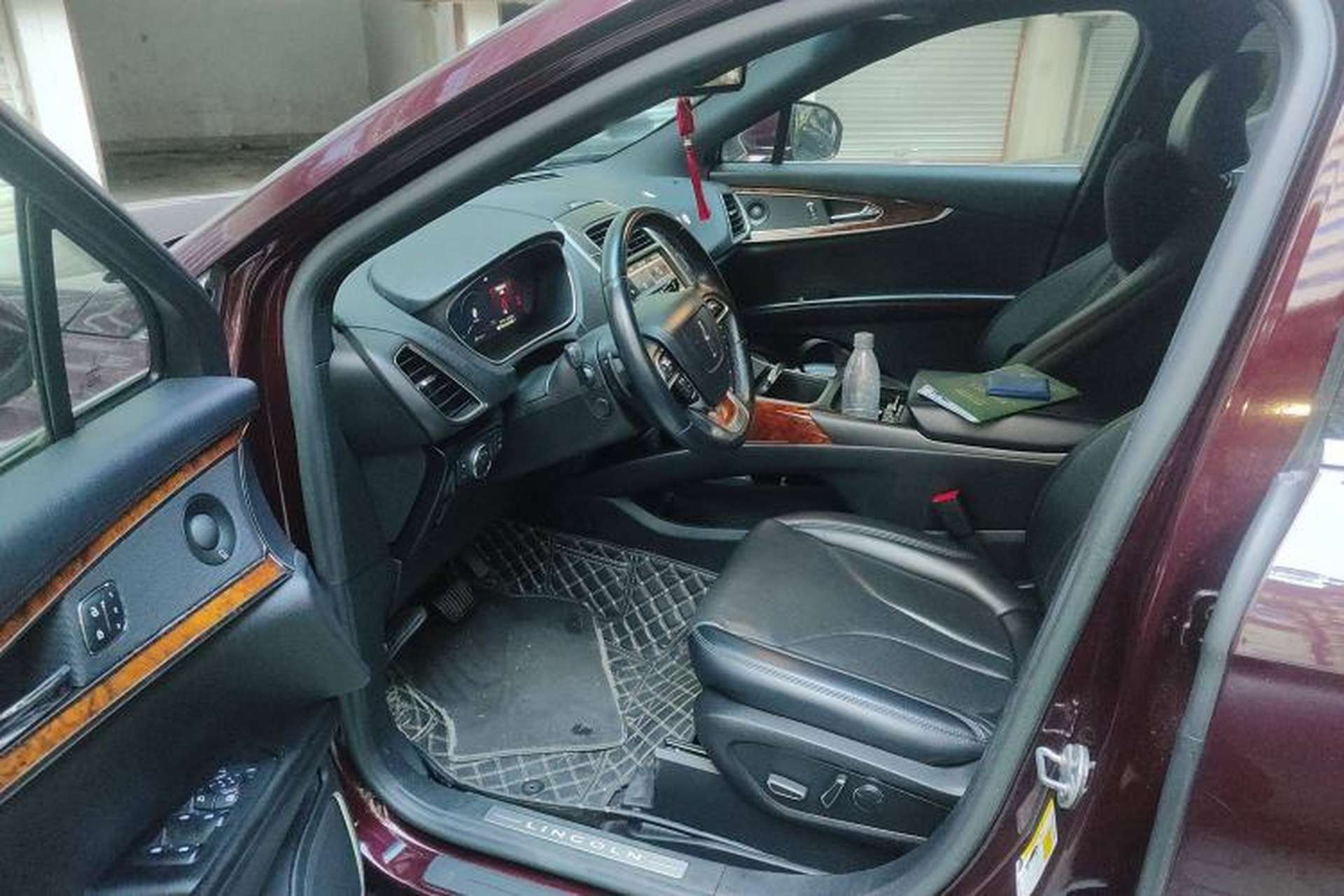 Used Lincoln Nautilus 2019 2.0T Four-Wheel Drive Zunya Edition China VI Standard Interior 3