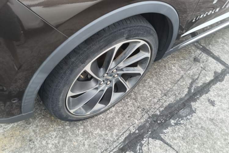 Used Lincoln Nautilus 2019 2.7T Four-Wheel Drive Prestige Edition China VI Standard Left Front Wheel Hub