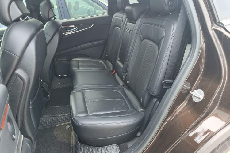 Used Lincoln Nautilus 2019 2.7T Four-Wheel Drive Prestige Edition China VI Standard Left Rear Seat