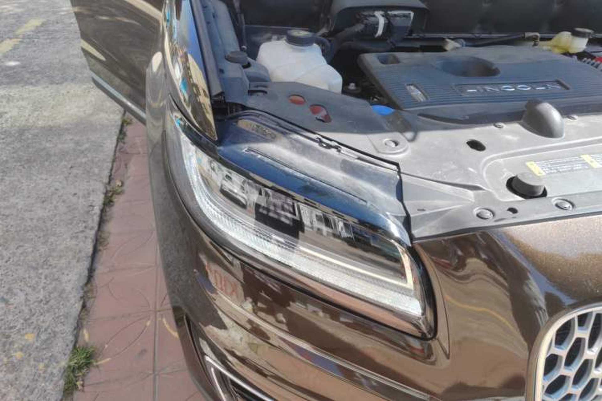 Used Lincoln Nautilus 2019 2.0T Four-Wheel Drive Zunya Edition China VI Standard Right Front Headlight
