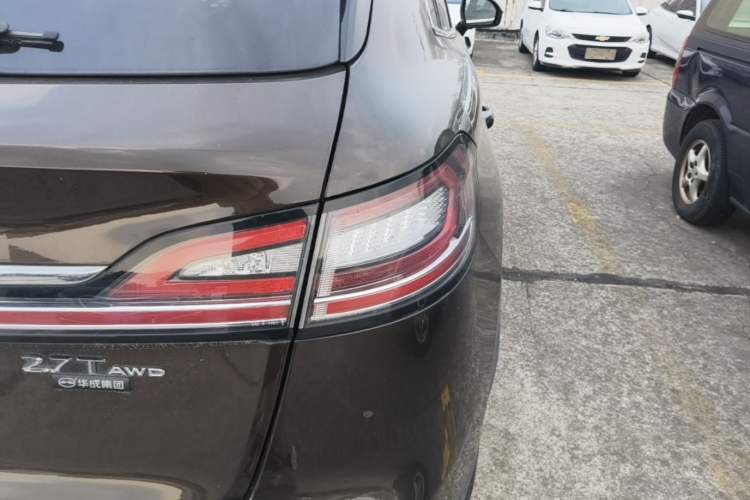 Used Lincoln Nautilus 2019 2.7T Four-Wheel Drive Prestige Edition China VI Standard Right Rear Taillight