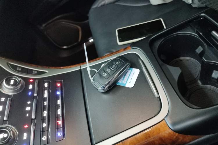 Used Lincoln Nautilus 2019 2.0T Four-Wheel Drive Zunya Edition China VI Standard Interior 1