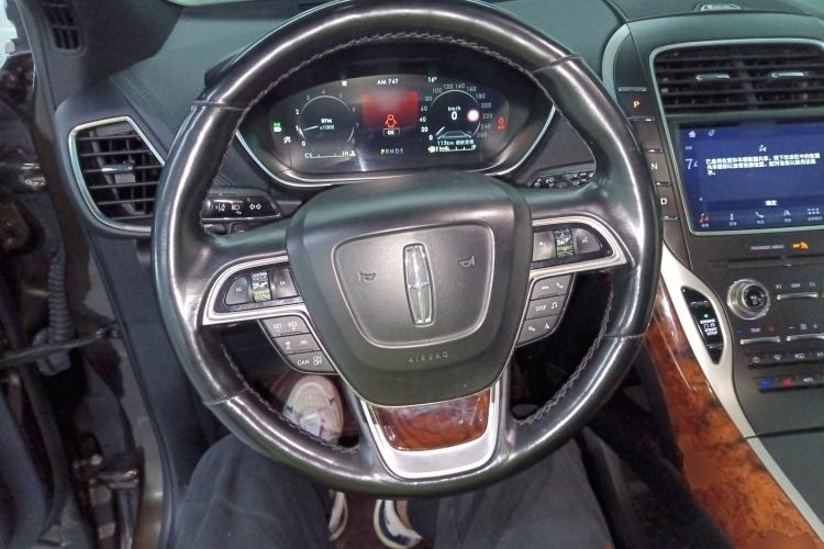 Used Lincoln Nautilus 2019 2.7T Four-Wheel Drive Prestige Edition China VI Standard Steering Wheel
