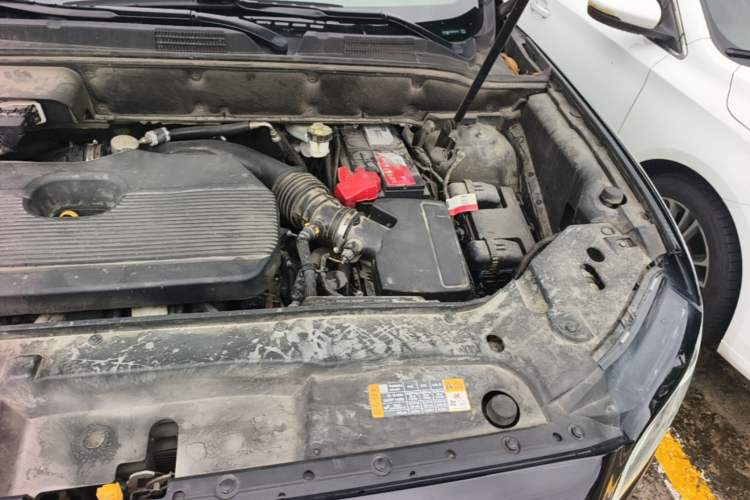 Used Lincoln Nautilus 2019 2.0T Four-Wheel Drive Zunya Edition China VI Standard Engine Bay Left