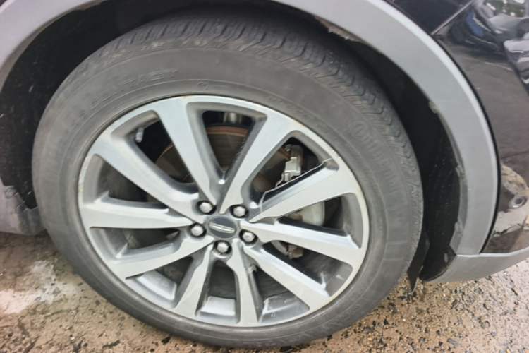 Used Lincoln Nautilus 2019 2.0T Four-Wheel Drive Zunya Edition China VI Standard Right Front Wheel Hub