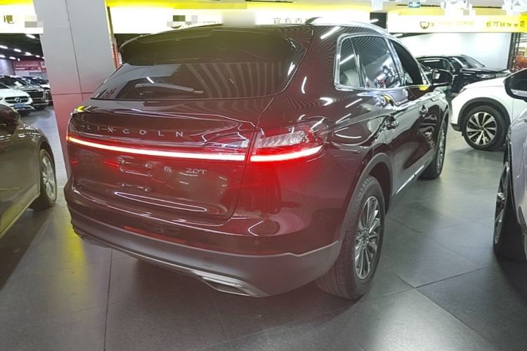 Used Lincoln Nautilus 2019 2.0T Two-Wheel Drive Luxury Edition China VI Standard Rear Right 45 Deg