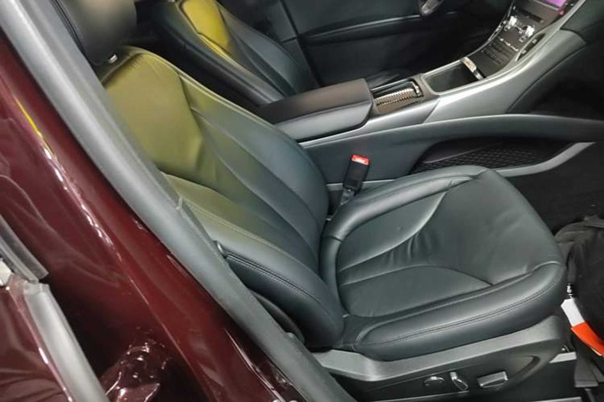 Used Lincoln Nautilus 2019 2.0T Two-Wheel Drive Luxury Edition China VI Standard Right Front Seat