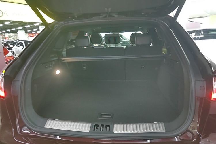 Used Lincoln Nautilus 2019 2.0T Two-Wheel Drive Luxury Edition China VI Standard Trunk