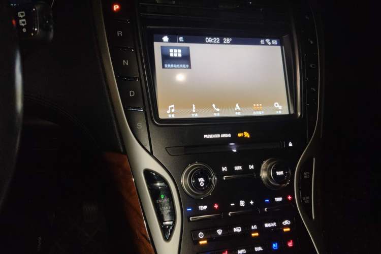 Used Lincoln Nautilus 2019 2.7T Four-Wheel Drive Prestige Edition China VI Standard Audio And AC Panel