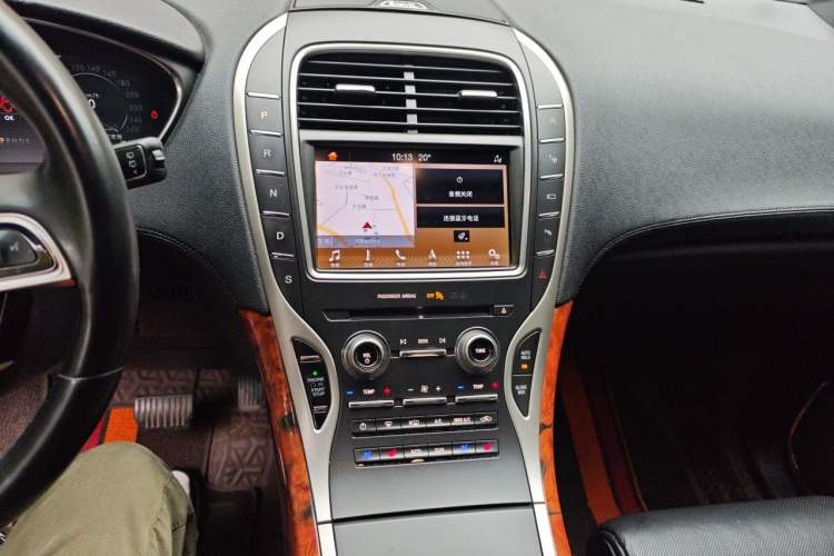 Used Lincoln Nautilus 2019 2.7T Four-Wheel Drive Prestige Edition China VI Standard Audio And AC Panel