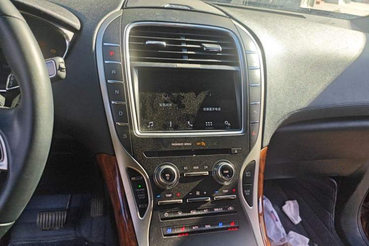Used Lincoln Nautilus 2019 2.0T Four-Wheel Drive Zunya Edition China V Standard Audio And AC Panel