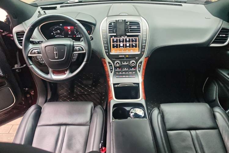 Used Lincoln Nautilus 2019 2.7T Four-Wheel Drive Prestige Edition China VI Standard Center Console