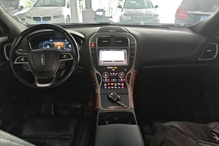 Used Lincoln Nautilus 2019 2.7T Four-Wheel Drive Prestige Edition China VI Standard Center Console