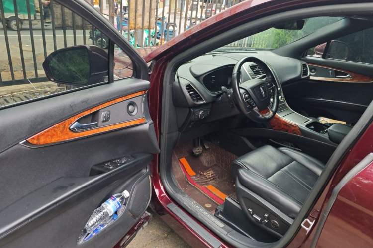 Used Lincoln Nautilus 2019 2.7T Four-Wheel Drive Prestige Edition China VI Standard Driver Seat