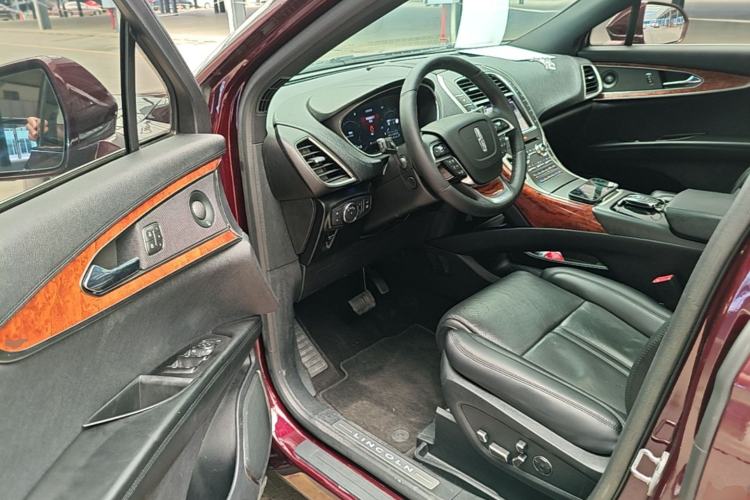 Used Lincoln Nautilus 2019 2.7T Four-Wheel Drive Prestige Edition China VI Standard Driver Seat