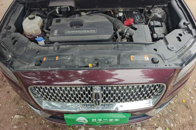 Used Lincoln Nautilus 2019 2.0T Two-Wheel Drive Luxury Edition China VI Standard Engine Bay