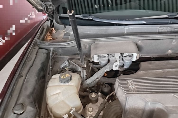 Used Lincoln Nautilus 2019 2.7T Four-Wheel Drive Prestige Edition China VI Standard Engine Bay Right