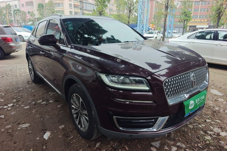 Used Lincoln Nautilus 2019 2.0T Two-Wheel Drive Luxury Edition China VI Standard Front Right 45 Deg