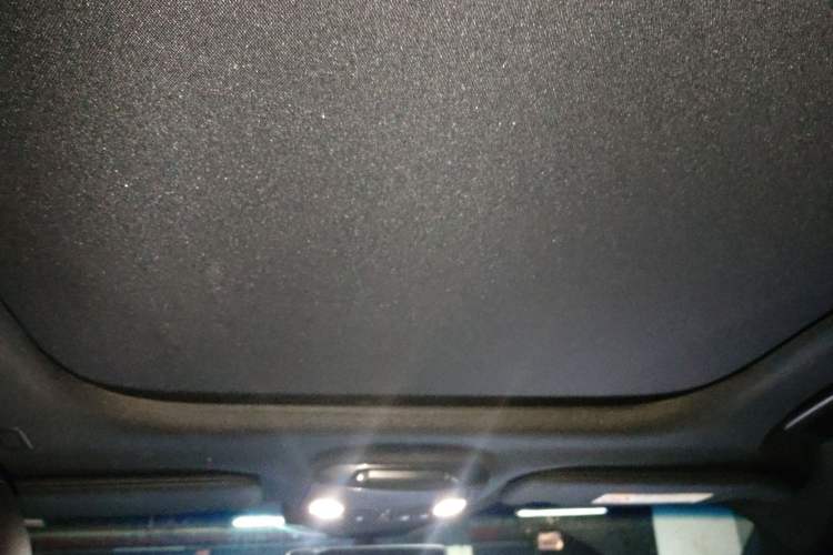 Used Lincoln Nautilus 2019 2.7T Four-Wheel Drive Prestige Edition China VI Standard Headliner