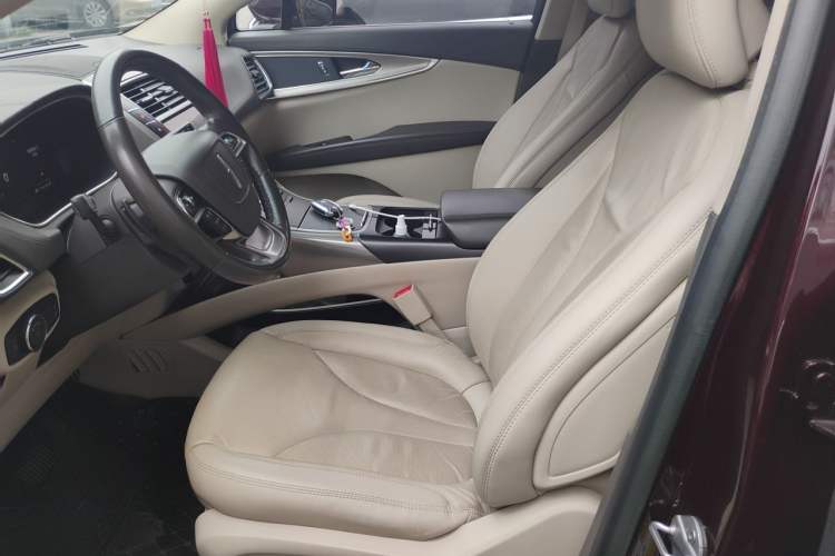 Used Lincoln Nautilus 2019 2.0T Two-Wheel Drive Luxury Edition China VI Standard Left Front Seat