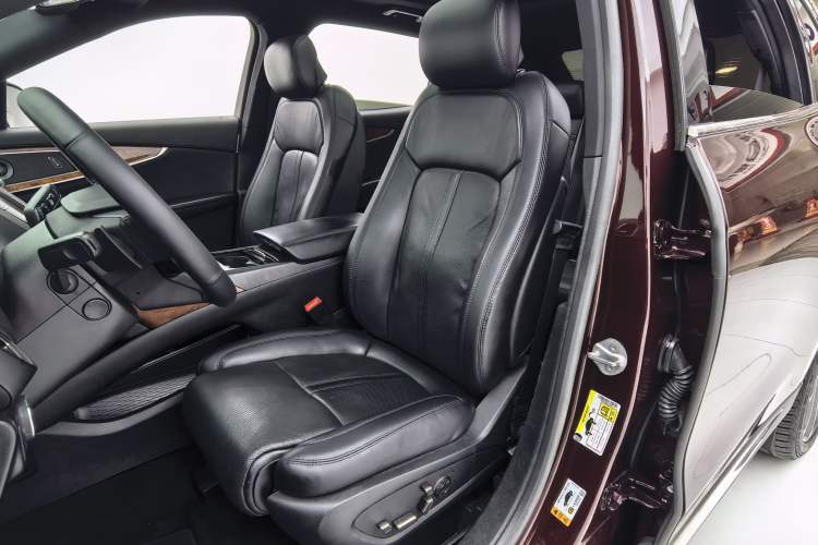 Used Lincoln Nautilus 2019 2.7T Four-Wheel Drive Prestige Edition China VI Standard Left Front Seat