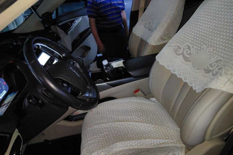 Used Lincoln Nautilus 2019 2.0T Two-Wheel Drive Luxury Edition China VI Standard Left Front Seat