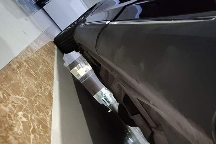 Used Lincoln Nautilus 2019 2.0T Two-Wheel Drive Luxury Edition China VI Standard Left Side Sill