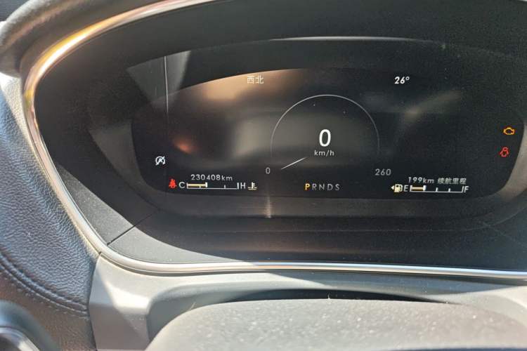 Used Lincoln Nautilus 2019 2.0T Two-Wheel Drive Luxury Edition China VI Standard Odometer Close Up