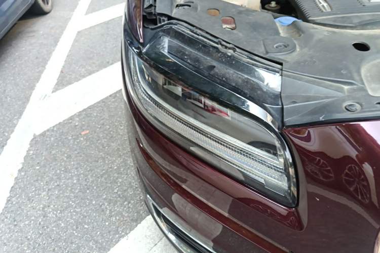 Used Lincoln Nautilus 2019 2.0T Four-Wheel Drive Zunya Edition China V Standard Right Front Headlight