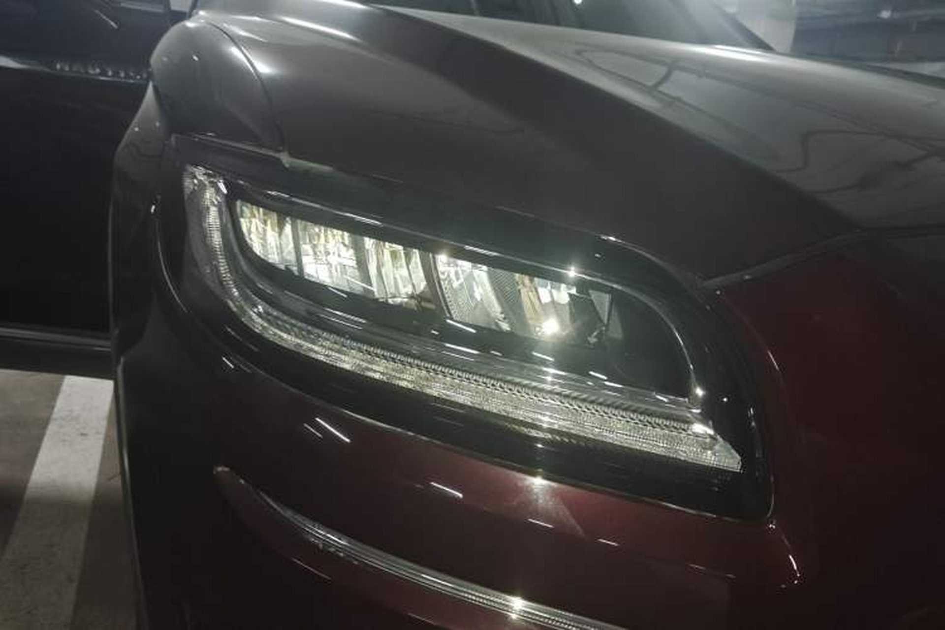 Used Lincoln Nautilus 2019 2.0T Two-Wheel Drive Luxury Edition China VI Standard Right Front Headlight