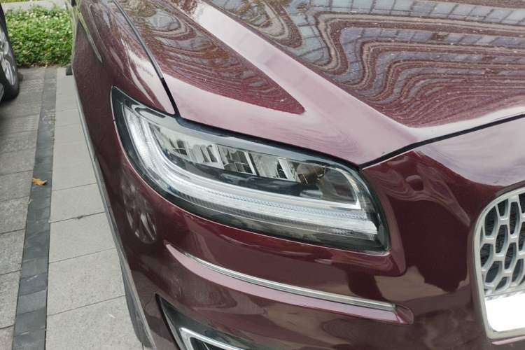 Used Lincoln Nautilus 2019 2.0T Two-Wheel Drive Luxury Edition China VI Standard Right Front Headlight