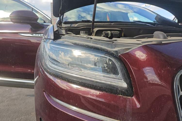 Used Lincoln Nautilus 2019 2.0T Four-Wheel Drive Zunya Edition China V Standard Right Front Headlight