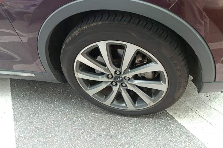 Used Lincoln Nautilus 2019 2.0T Four-Wheel Drive Zunya Edition China V Standard Right Front Wheel Hub