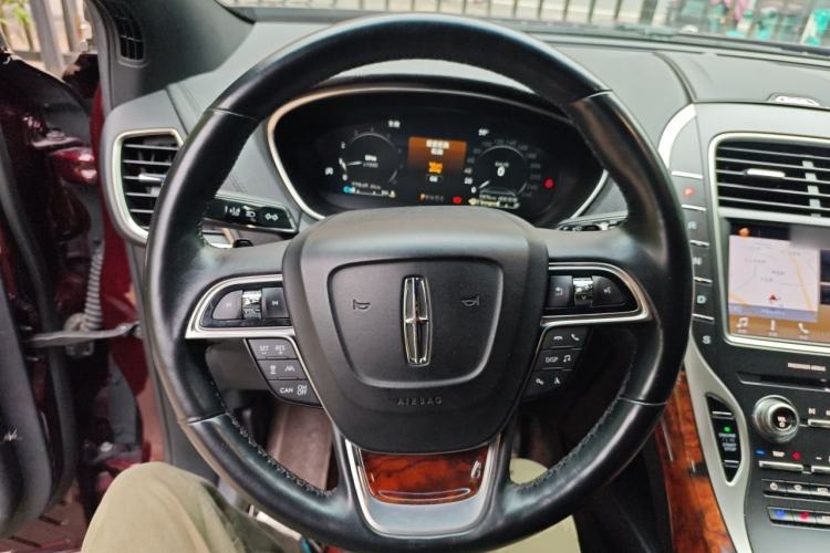 Used Lincoln Nautilus 2019 2.7T Four-Wheel Drive Prestige Edition China VI Standard Steering Wheel