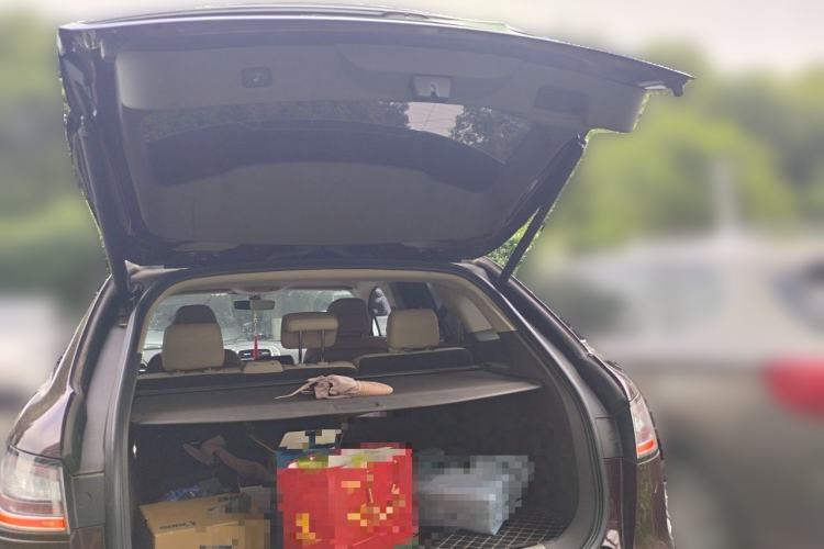 Used Lincoln Nautilus 2019 2.0T Two-Wheel Drive Luxury Edition China VI Standard Trunk