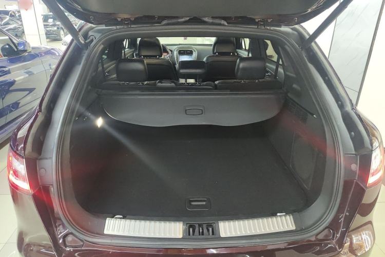 Used Lincoln Nautilus 2019 2.0T Two-Wheel Drive Luxury Edition China VI Standard Trunk
