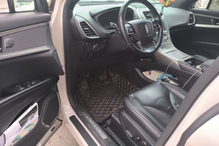 Used Lincoln Nautilus 2019 2.0T Two-Wheel Drive Luxury Edition China VI Standard Driver Seat