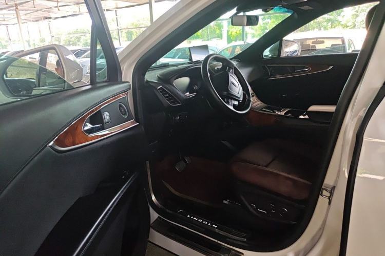 Used Lincoln Nautilus 2019 2.7T Four-Wheel Drive Prestige Edition China VI Standard Driver Seat