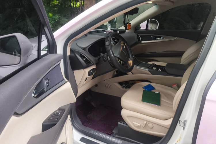 Used Lincoln Nautilus 2019 2.0T Two-Wheel Drive Luxury Edition China VI Standard Driver Seat