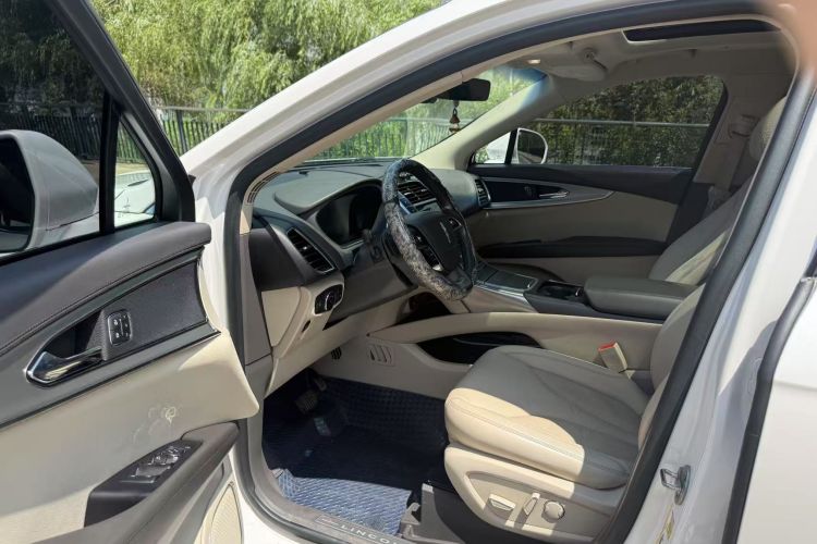 Used Lincoln Nautilus 2019 2.0T Two-Wheel Drive Luxury Edition China VI Standard Driver Seat