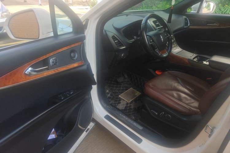 Used Lincoln Nautilus 2019 2.0T Four-Wheel Drive Zunya Edition China VI Standard Driver Seat