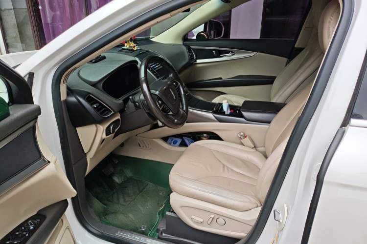 Used Lincoln Nautilus 2019 2.0T Two-Wheel Drive Luxury Edition China VI Standard Driver Seat