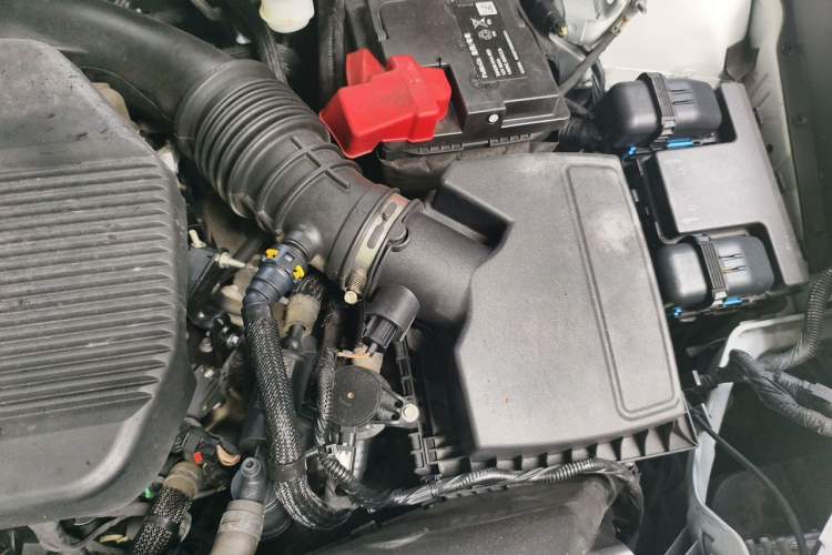 Used Lincoln Nautilus 2019 2.0T Four-Wheel Drive Zunya Edition China VI Standard Engine Bay Left